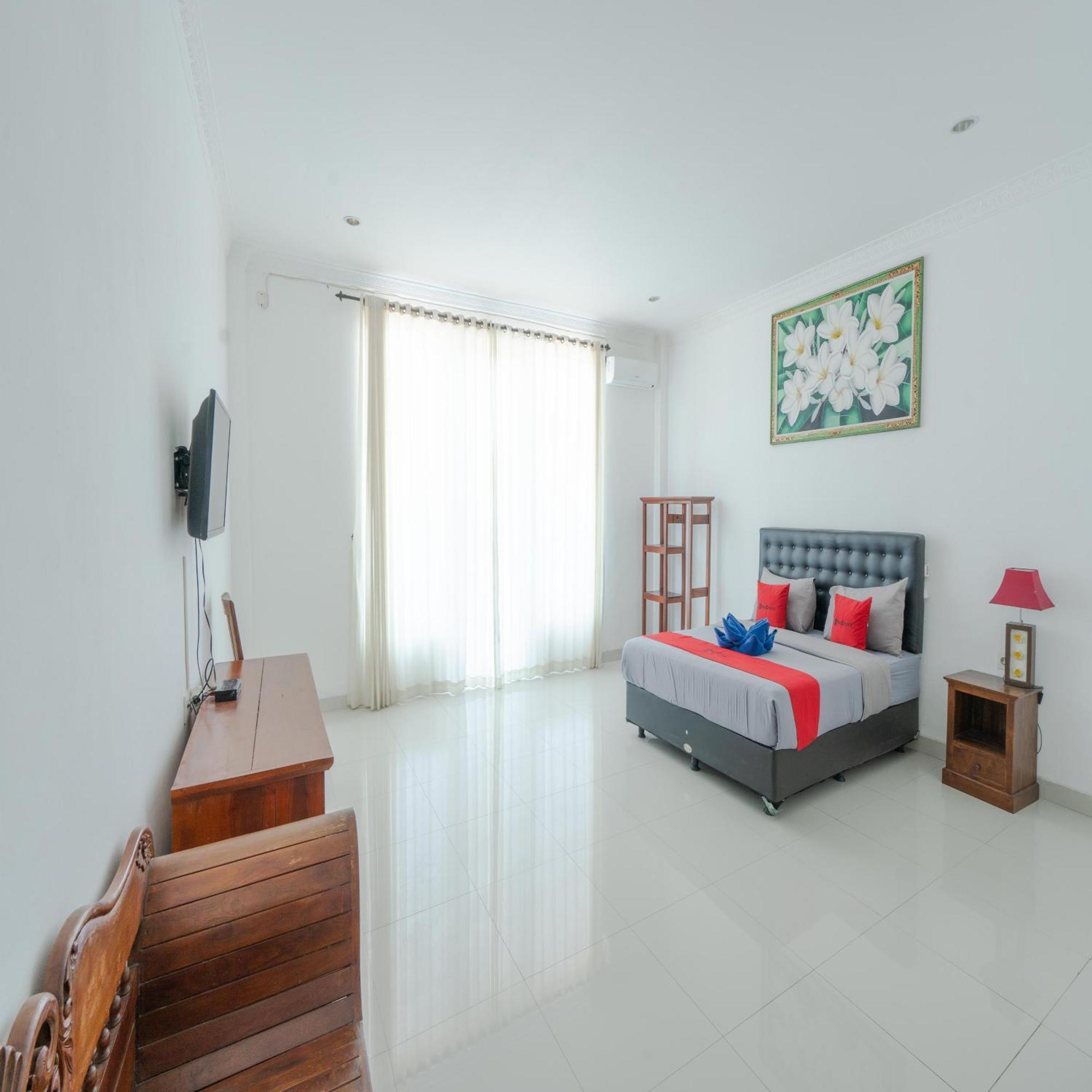 Reddoorz @ Uluwatu Suites Exterior foto